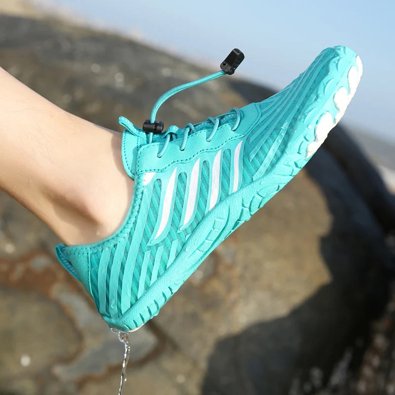Tênis Barefoot e Ortopédico à Prova D'Água | AquaFeet - MimoStock