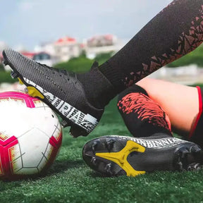 Chuteiras para Futebol | Comfytrip - Mimostock